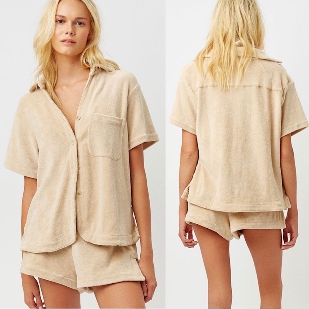 Frankie’s bikinis beige fleece top M NWT beach swim terry